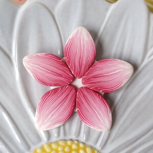 Broche fleur, broche en pâte polymère, broche fleur, broche rose, broche femme, cadeau amie secrète, cadeau pour elle, cadeau pour femme