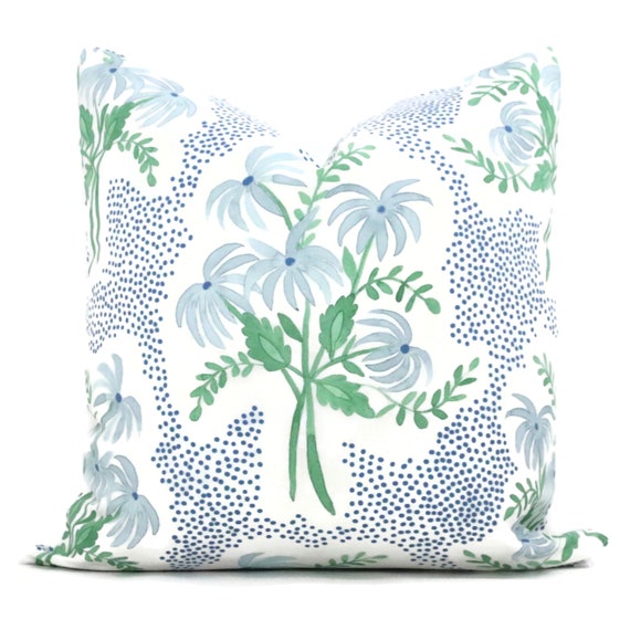 Light Blue Pearl's Bouquet Decorative Pillow Cover, Throw Pillow