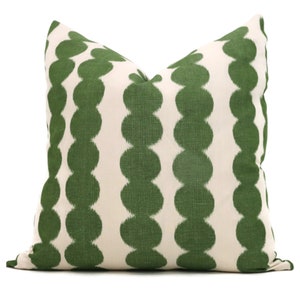 Schumacher Jungle Green Full Circle Decorative Pillow Cover, Made to order, Green and off white throw, toss pillow cover