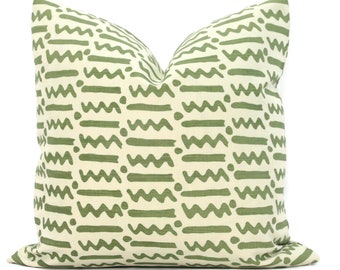 Quadrille Jungle Green Jaybee Decorative Pillow Cover  18x18, 20x20, 22x22, Eurosham or lumbar, pillow decor