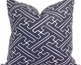 Funda de almohada Quadrille Saya Gata Blue Trellis: almohada con acento geométrico eor