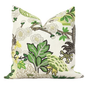 Fundas de almohada con diseño de linterna de dragón de Chiang Mai de Schumacher, color verde cítrico, de 18 x 18, 20 x 20 o 22 x 22 o almohada lumbar, hecha a medida.