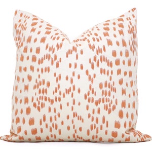 Brunschwig Fils Les Touches Tangerine and Off White Dekorativer Kissenbezug 18x18, 20x20, 22x22, Eurosham lumbal, orange gepunktetes Kissen