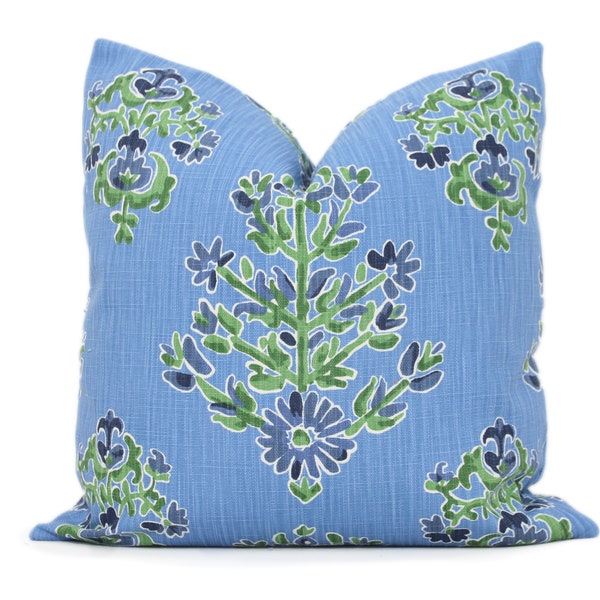 Bleuet Bleu Clara Floral Coussin Décoratif Couverture 20x20 Coussin, Oreiller Accent, Taie d'oreiller Bleu Vert fleurs Lacefield Textiles