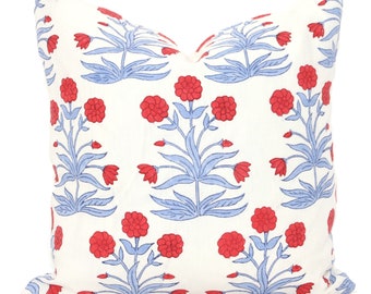 Mughal bloque de mano pinta Molly Mahon Cubierta de almohada decorativa 18x18, 20x20, 22x22, Eurosham o lumbar azul rojo Schumacher floral