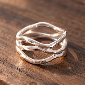 Handgjord vågig ring i sterlingsilver, organisk flerbandsring, polerad bohemisk statementring