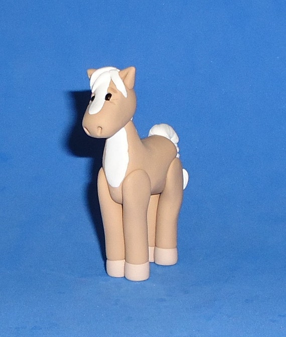 Items similar to Polymer Clay Larger Horse on Etsy