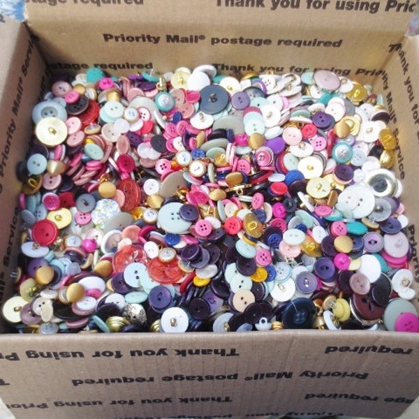 BULK Button Lot Assortment 8 lbs