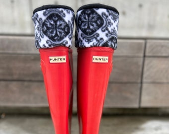 Fleece Regnskydd: Svarta & Vita Brokadmanschetter