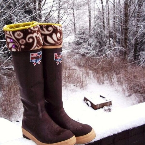 SLUGS Fleece Rain Snow Boot Liners with a Floral Cuff, Rainy Day Fashion, Tall Boot Sock, Boot Topper Cuff, Boot Insert, Cozy Socks, Xtratuf