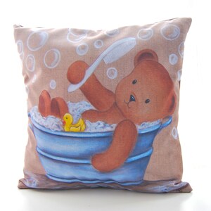 Housse de coussin nounours pour décoration chambre d'enfant nounours bain