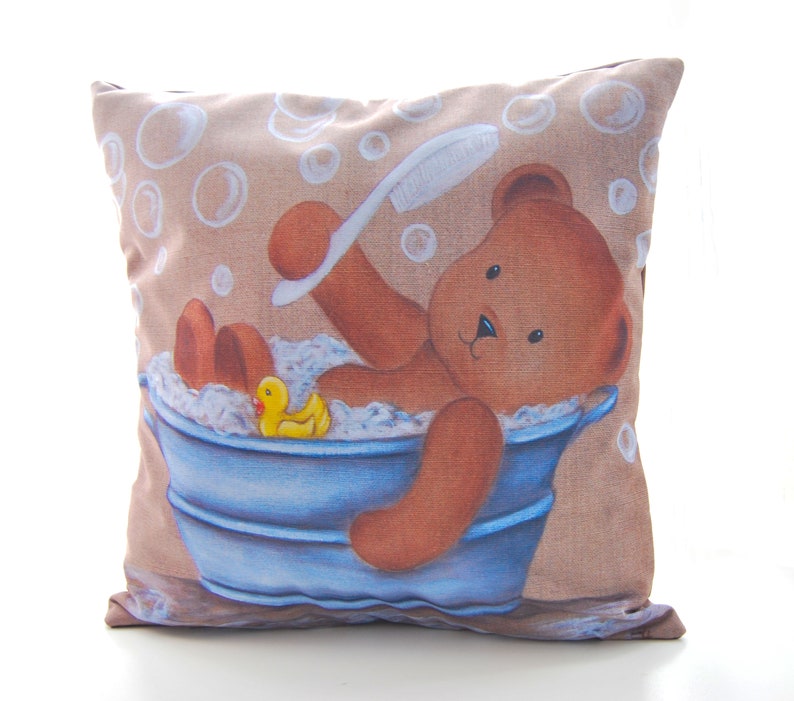 Housse de coussin nounours pour décoration chambre d'enfant nounours bain