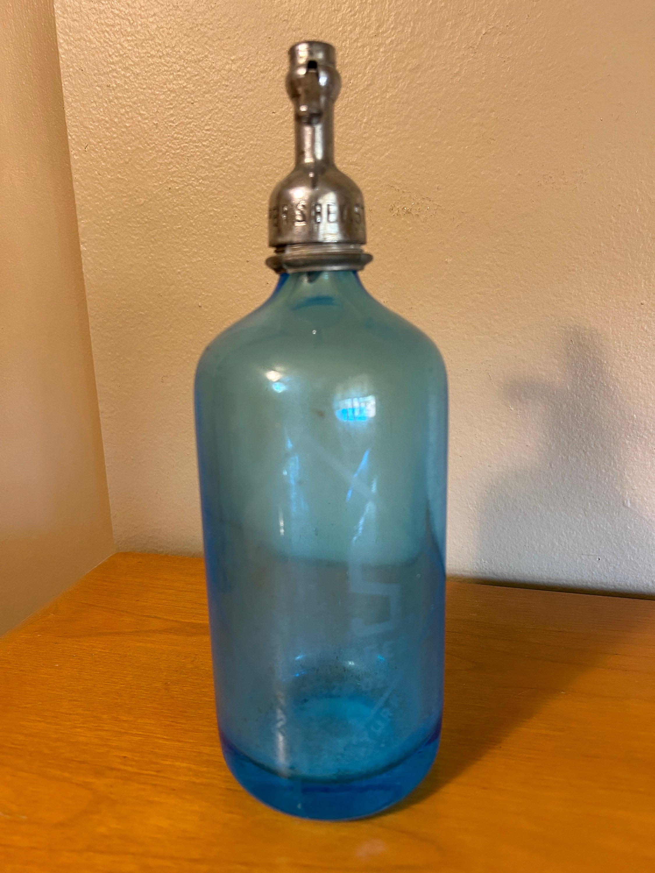 Vintage Seltzer Bottle Dispenser Blue K & S Beverages New Vintage Seltzer Bottle Dispenser Blue K & S Beverages New