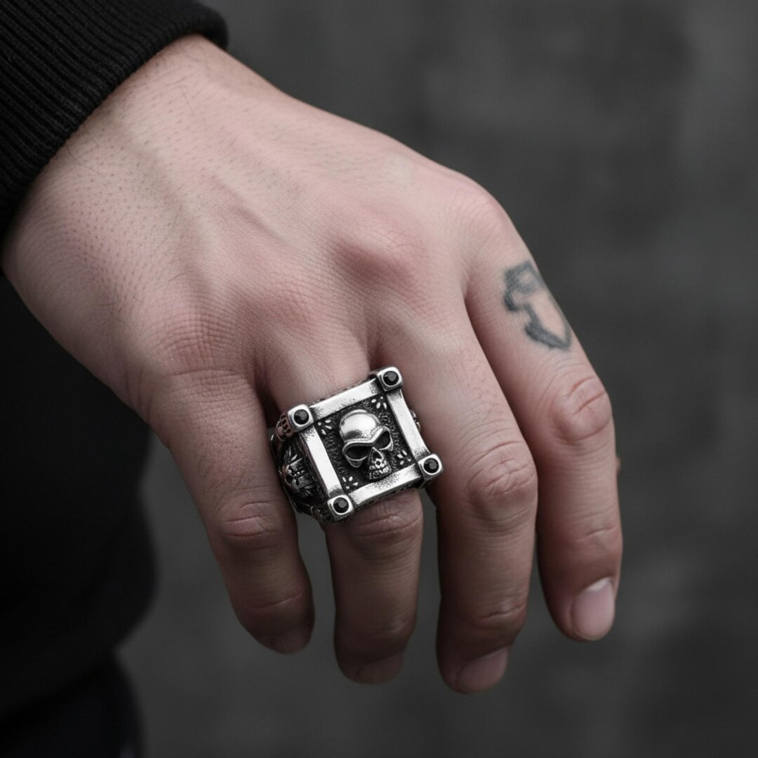 Vintage Skull Punk Stainless Steel Ring • Gothic Biker Jewelry - Etsy