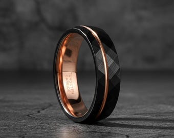 Gehämmert Schwarz Wolfram Ehering | Rose Gold Inlay Ring