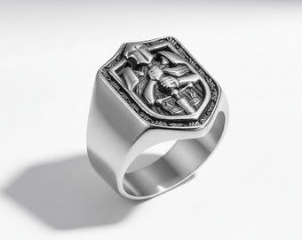 Knights Templar Herrenring aus Edelstahl mit Vintage Wappenschild
