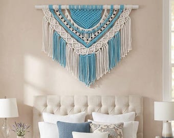 Tapiz de macramé color coral: arte textil bohemio, tapiz grande, sala de estar cálida de estilo rústico otoñal, arte mural abstracto decorativo moderno.