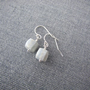 Blue Lace Agate Earrings, faceted gemstone cubes, dangle earrings, periwinkle blue image 7