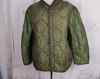 Vintage US Army Puffer Jacket Liner 1982 Men's Size Large