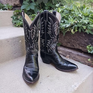 Vintage Black Leather Justin Cowboy Boots Made in the USA Men&#39;s Size 8 1/2