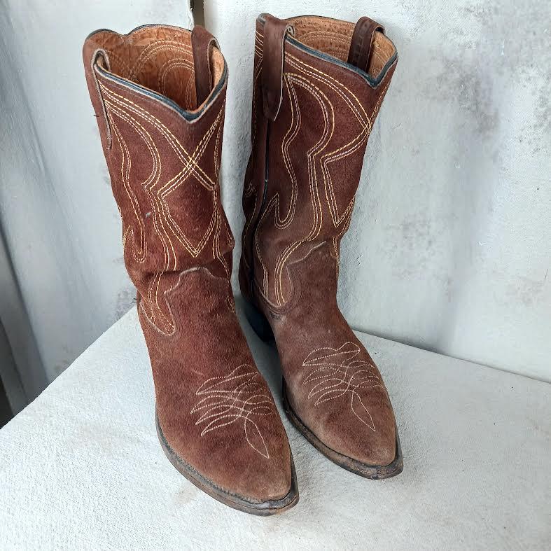 Durango Vintage Cowboy Boots Men’s 7 EE (Wide) Brown Leather Made USA 9034 Durango Brown Leather Cowboy Boots Mens Size 9 EE Made In  main image 3