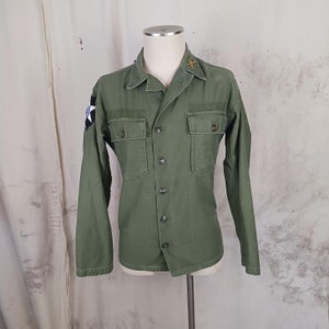 Vintage 60&#39;s US Army Cotton Sateen OG 107 Shirt Men&#39;s Size Small