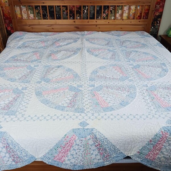 Vintage Handsewn American Pacific Fan Quilt