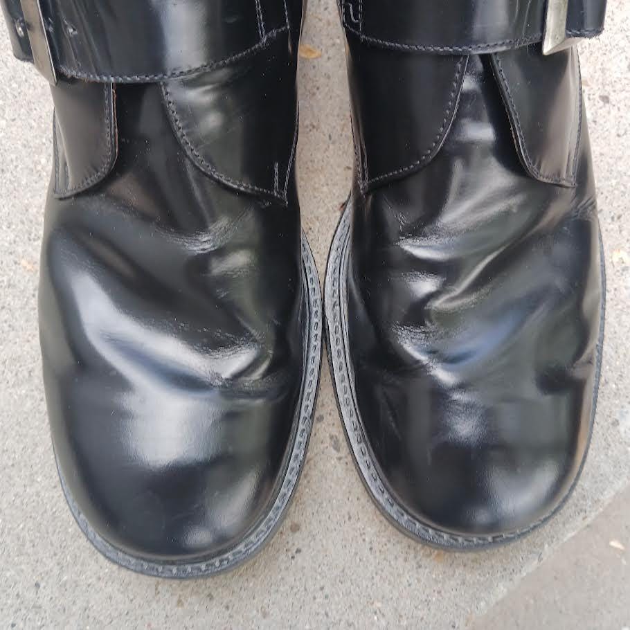 Banana Republic Black Leather Ankle Buckle Boots Men display picture 1
