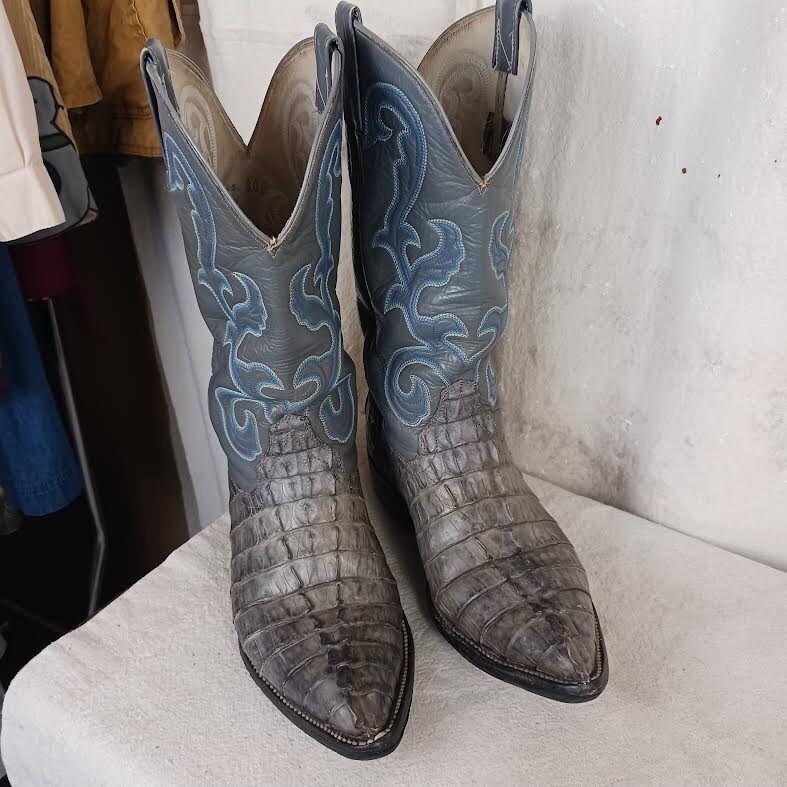 Blue gator boots 2025