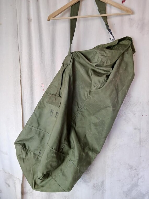 US Army Nylon Duffle Bag 1966 Gem
