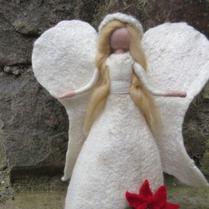 Weihnachtsengel, ENGEL gefizt aus Wolle, Waldorf, Märchenwolle, Baumengel
