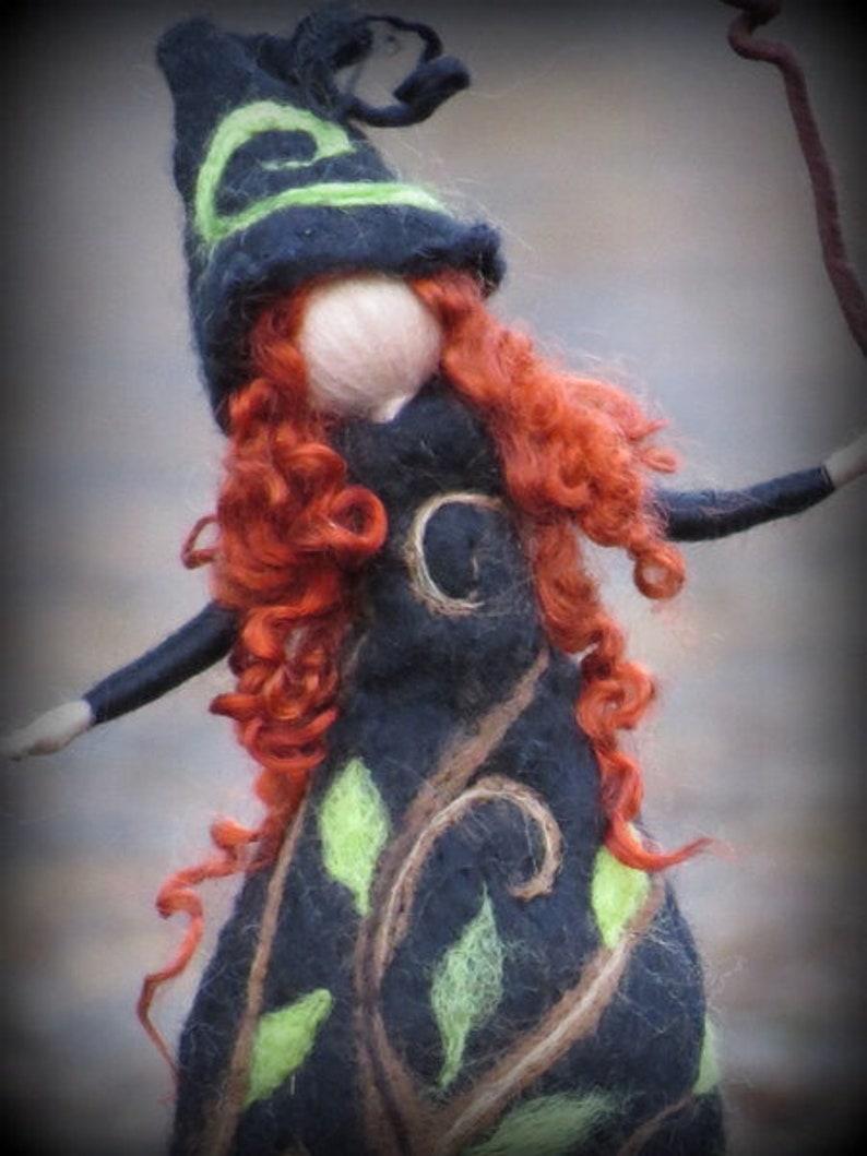 Witch IVY, waldorf inspired felted doll image 3