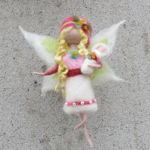 Little fairy with baby, needle felted, waldorf inspired