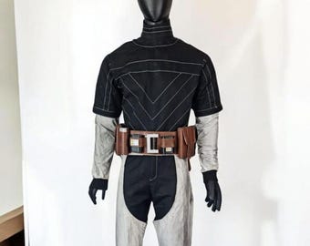 Mandalorian Heavy Infantry Flight Suit, Paz Vizsla Inspired with Leather Belt