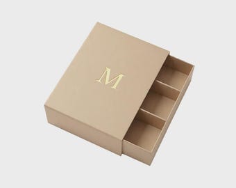 Anpassade chokladdådor! Chokladask med fack! Bröllopsfest! Presentaskar! Lådstorlek (9x4,75x2 tum) Fack 8