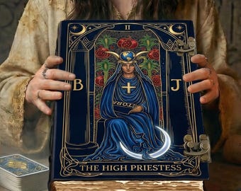 Diario de Tarot de la Suma Sacerdotisa / Diario de cuero personalizado con candado, cuaderno lunar grimorio hecho a mano — Regalo de brujería
