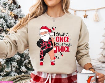 Sudadera navideña "Lo reviso una vez, lo reviso quizás dos veces", camisa de Papá Noel con efecto brillante, camiseta retro navideña, suéter festivo de cuello redondo, regalo de Navidad