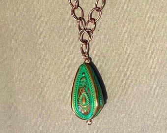 Vintage Lucite Necklace