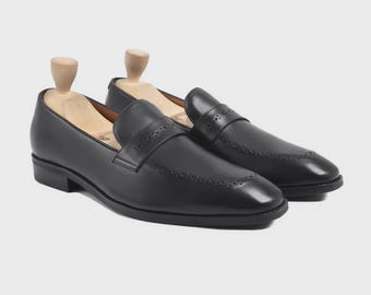 Mocasines de cuero negro para hombre / Zapatos de cuero hechos a mano