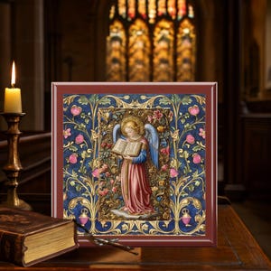 Cofre de recuerdos cristiano con panel de ángel medieval y tapa de azulejo, joyero con manuscrito floral renacentista