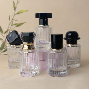 30ml Clear Glass Spray Bottle, Refillable Atomizer with 5 Black Cap Shape Options, Empty Perfume Container for DIY Essential Oil