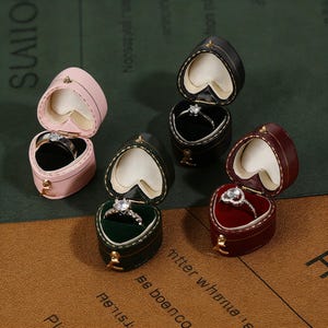 Vintage style Jewellery Box, Heart Shaped Ring Box for wedding ring,Small Victorian Style Ring Box