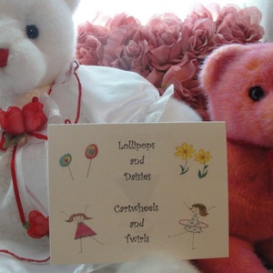 Part de naissance, bébé fille naissance Félicitations carte de voeux, intitulé « Les sucettes et les marguerites »