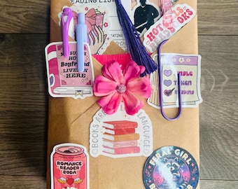 Blind Date With a Book, Pick Your Own Genre, Book Surprise, Book Box Gift Idea, BookTok, Romance Reader, Bookish Gifts, Secret Santa Reader