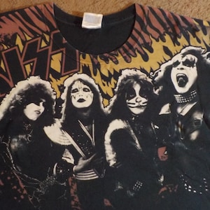 2X 1980s KISS Vintage T-shirt with Original Band Members Concert Music Rock-n-Roll Classic Rock Black and White Lightning SEE MEASURMENTS