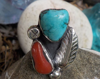 Size 7.75 Louise Platero Vintage Navajo Signed Navajo Silversmith L. Platero Sterling Sky Blue Turquoise Red Coral Flower Ring