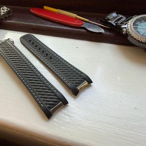 20mm Seamaster Aqua Terra Black Rubber Watch Strap with Deployment Clasp White stich image 2