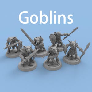 Op de afbeelding: Een verzameling grijze goblin-beeldjes, elk met wapens zoals zwaarden en speren. De beeldjes staan op ronde voetstukken. Het woord "Goblins" staat in het wit bovenaan de afbeelding.
