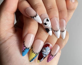 Uñas postizas de Halloween de Jack y Sally, estilo stiletto mediano