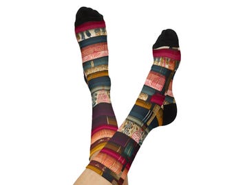 Meias coloridas com estampa de lombada de livro, presente para amantes de livros antigos, presente unissex para professores, bibliotecários e leitores ávidos, ilustração aconchegante de lombada de livro vintage.